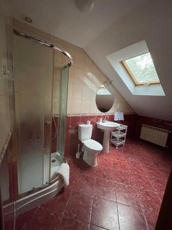 Restauracja Rozmarzyn Hotel Ostrzeszow ภายนอก รูปภาพ